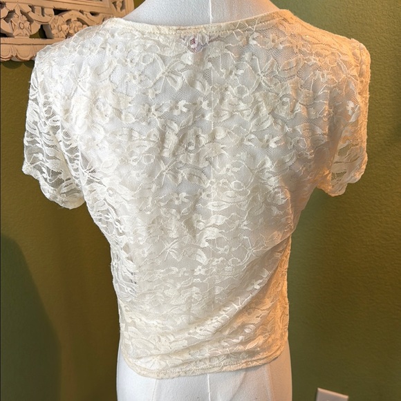 Vintage BONGO Cream Lace Crop Blouse - Picture 2 of 3